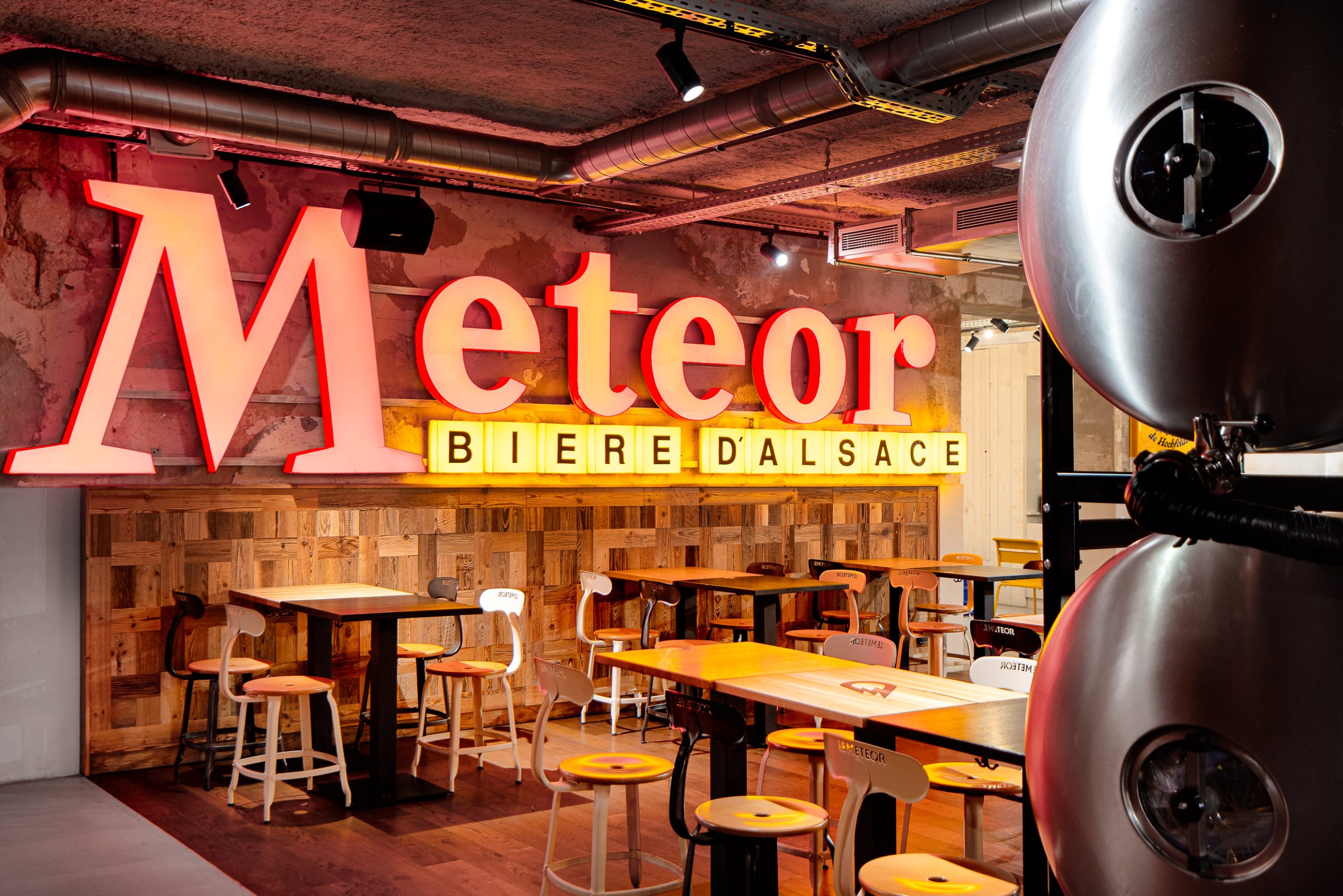 architecture interieur brasserie meteor marseille