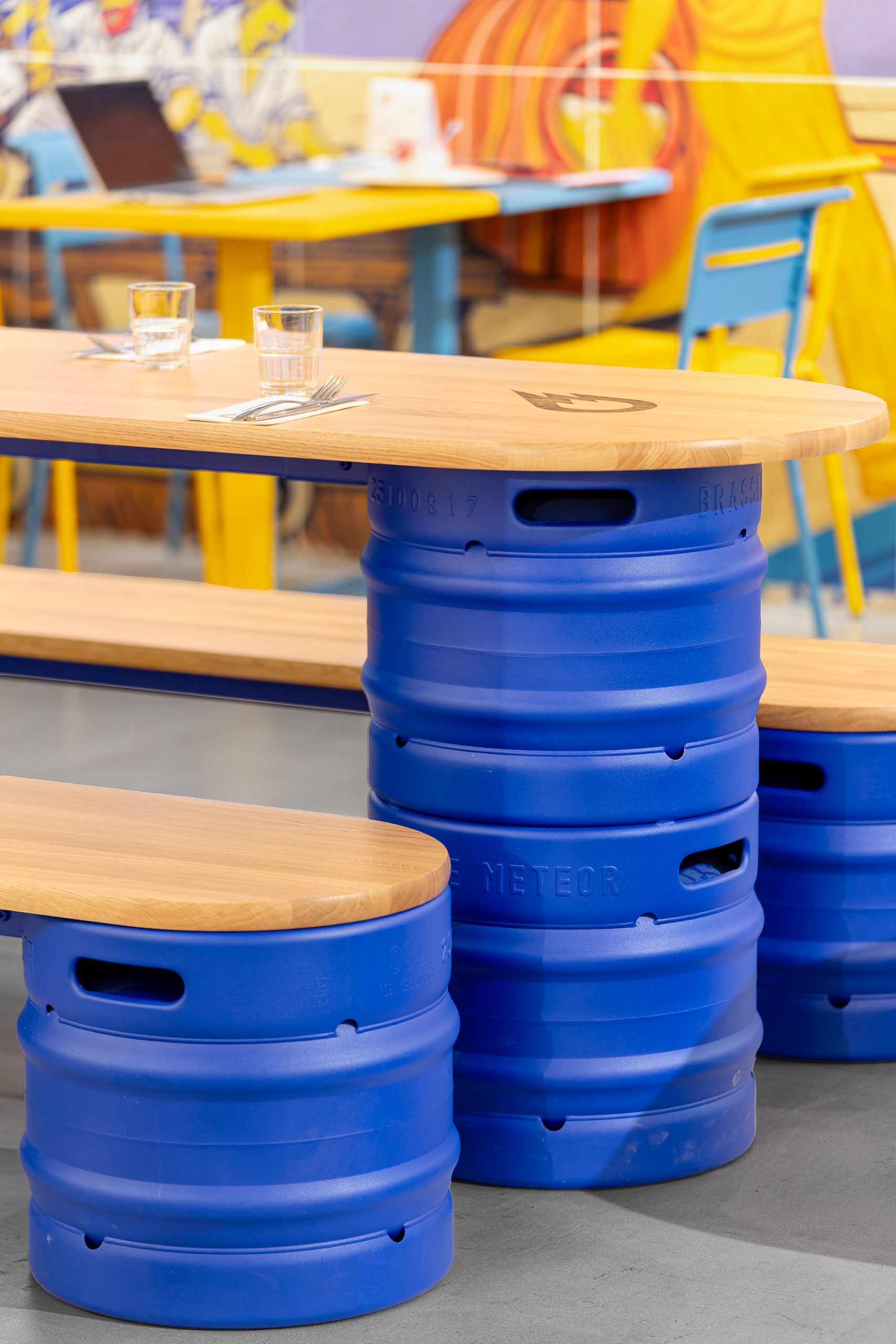 restaurant meteor marseille vieux port interieur